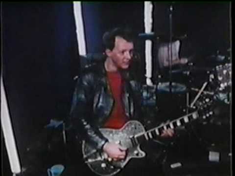 Johnny Hit And Run Pauline