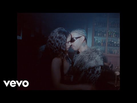 Rauw Alejandro - VAMPIROS