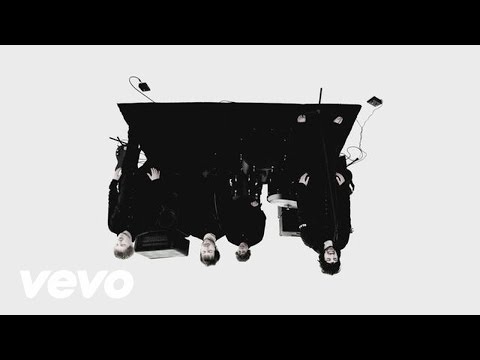 Kasabian - Switchblade Smiles