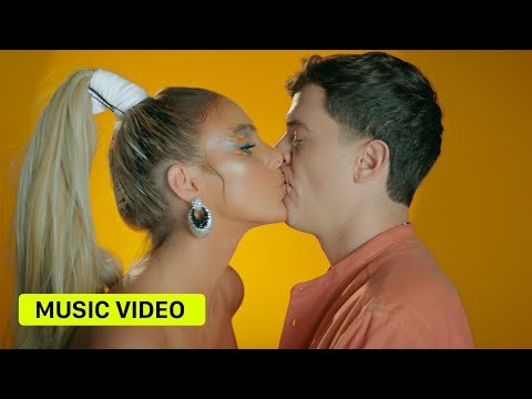 Se Te Nota (with Guaynaa)