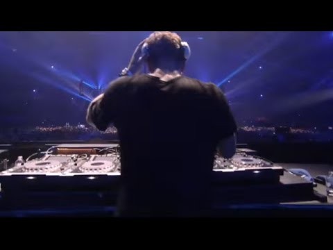 Don't Look Down (feat. Usher)