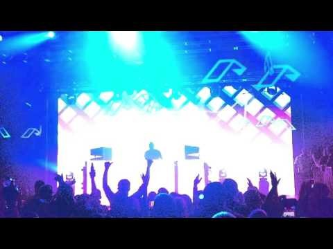 Strange World - Andrew Bayer Remix