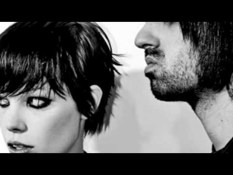 Crystal Castles - Empathy