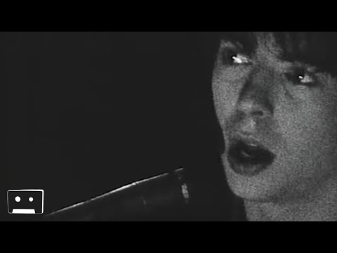 Echo And The Bunnymen - Bedbugs and Ballyhoo