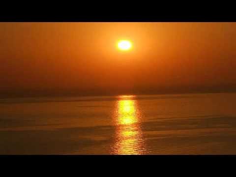 New Gold Dream (81/82/83/84) - Remastered 2002