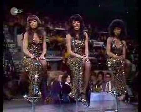 The Three Degrees - When Will I See You Again?