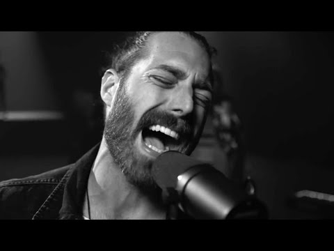 Keeping Me Alive - Acoustic