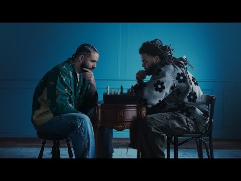 La carriera musicale di Drake: uno sguardo alla vita e al successo dell'artista
