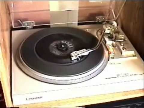 The Weavers - On Top of Old Smokey