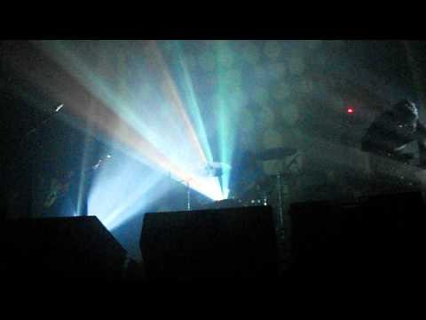Worm Tamer (a Place To Bury Strangers Remix)