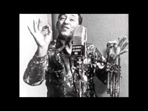 Louis Prima - The Music Goes 'round And Around