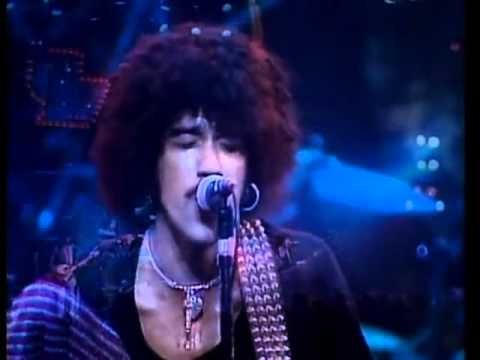 Dancing In The Moonlight Live