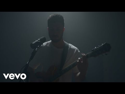 Niko Walters - Moving On