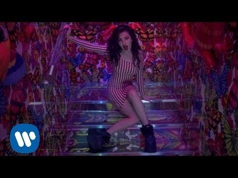 Charli Xcx - Superlove