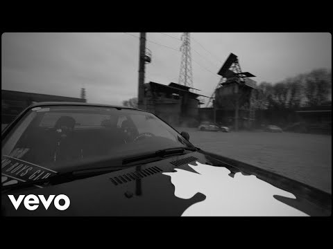 Milly (feat. Sfera Ebbasta)