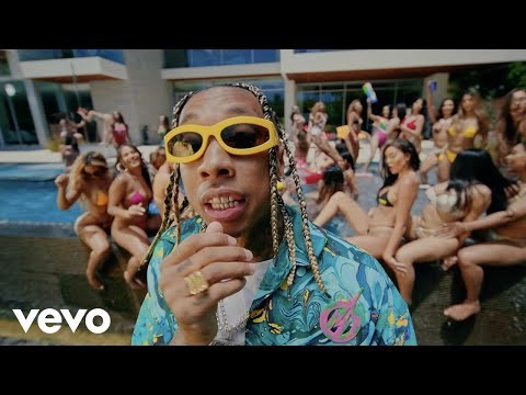 Splash (feat. Moneybagg Yo)