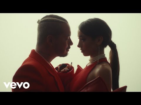 Maria Becerra - Qué Más Pues?